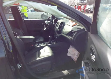 2021 Jeep Cherokee Latitude Lux 4X4 z USA, uszkodzony, nr VIN 1C4PJMMX1MD216254